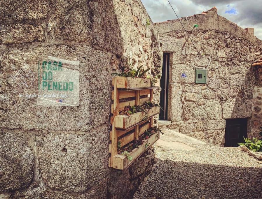 Casa Do Penedo - Um Segredo Na Serra Da Estrela Quintas de Baixo Exterior foto