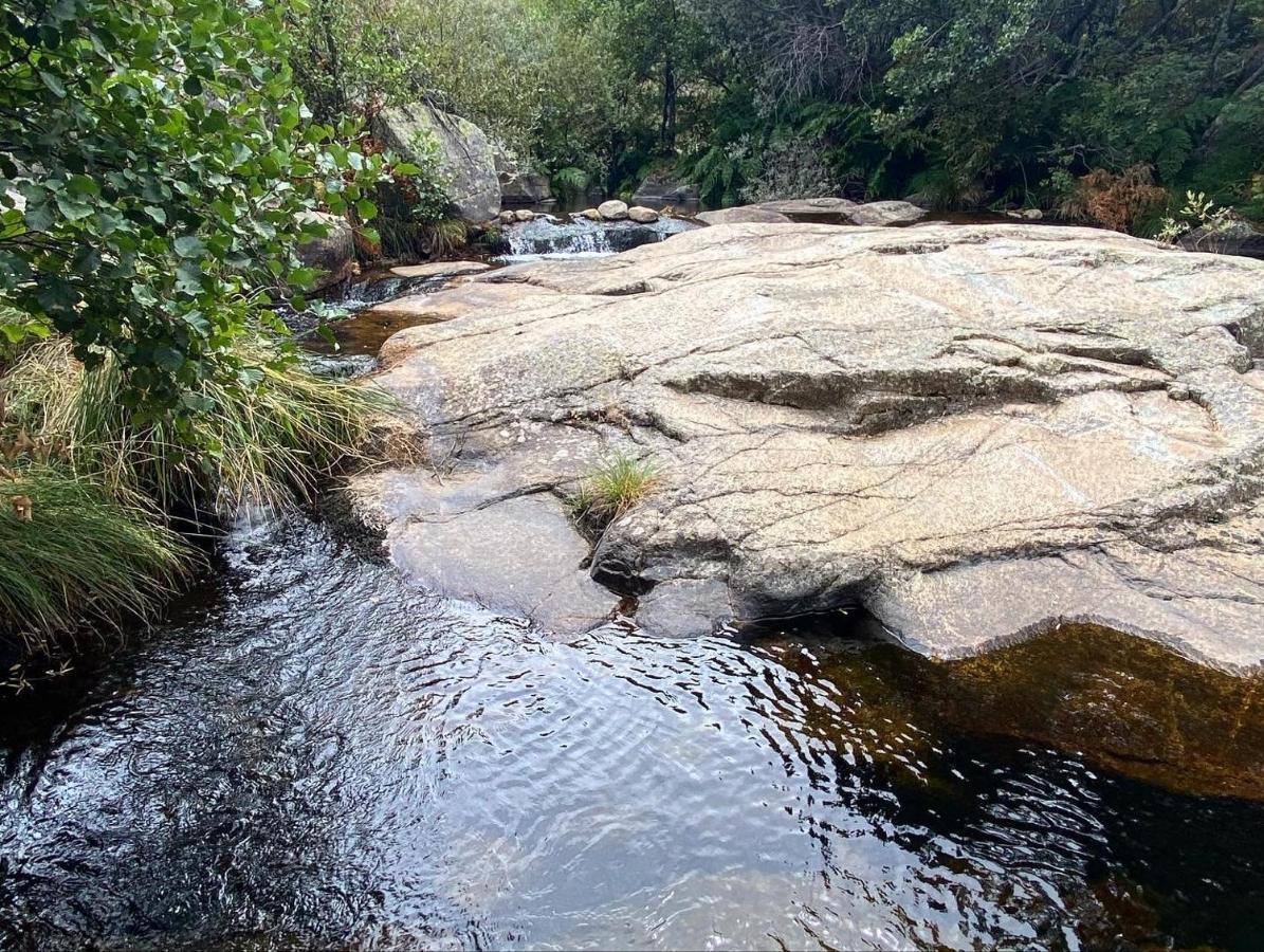 Casa Do Penedo - Um Segredo Na Serra Da Estrela Quintas de Baixo Exterior foto